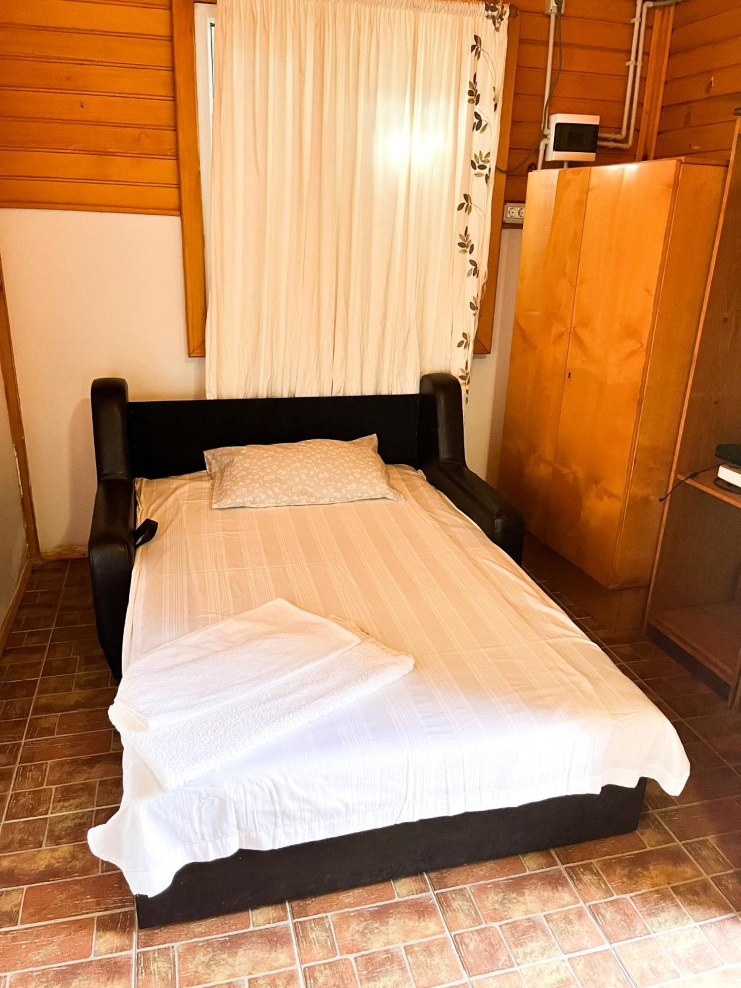 Colt De Rai Hotel Corbu  Ngoại thất bức ảnh