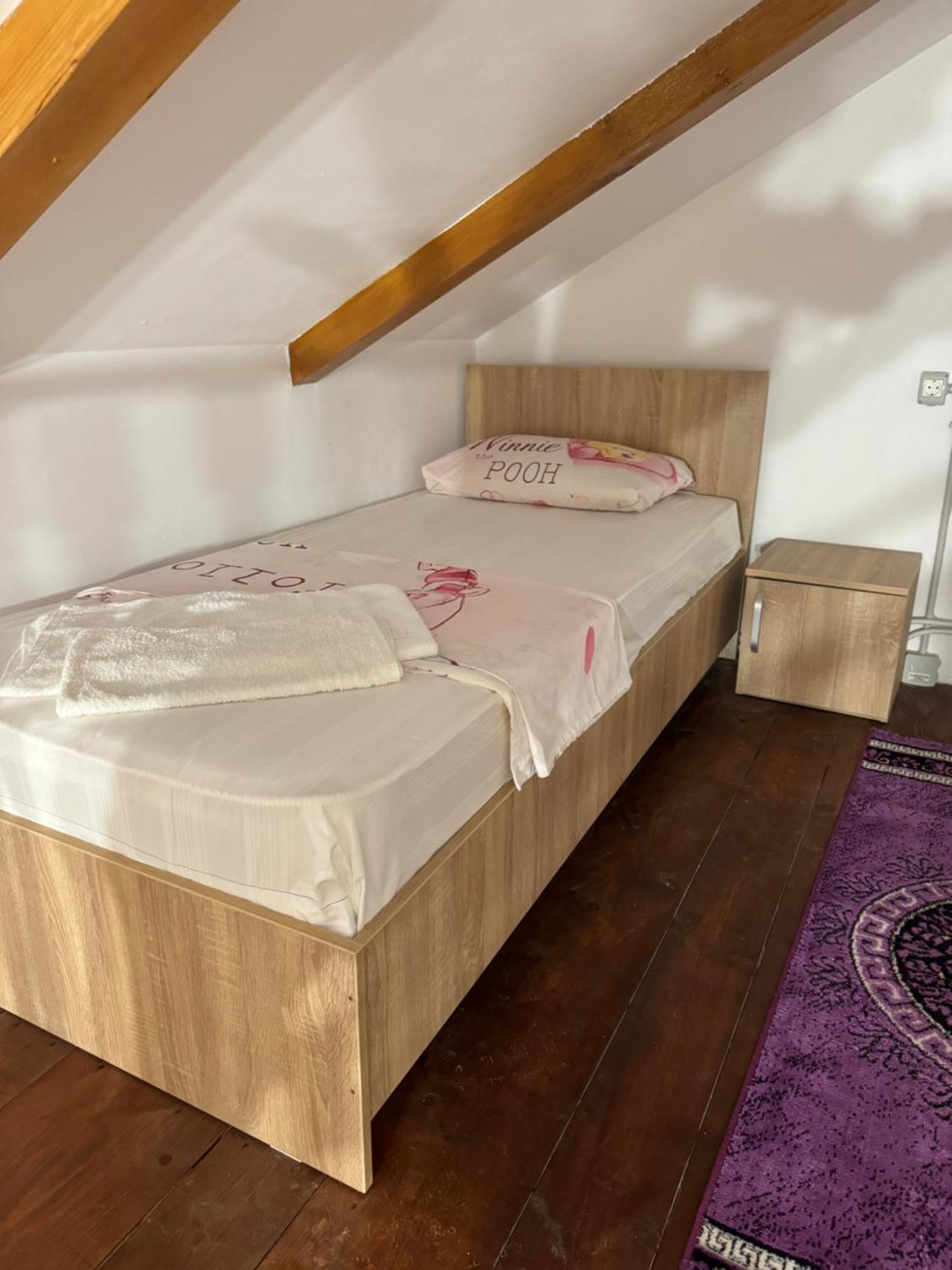 Colt De Rai Hotel Corbu  Ngoại thất bức ảnh